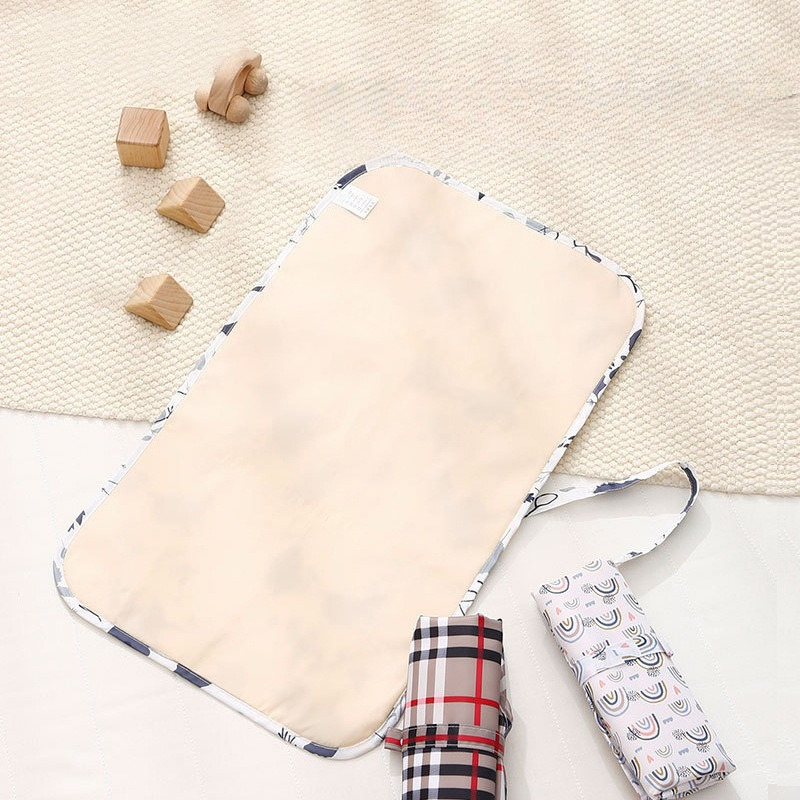 Baby Products Mothercare - Alas Pipis Bayi Portabel, Alas Ganti